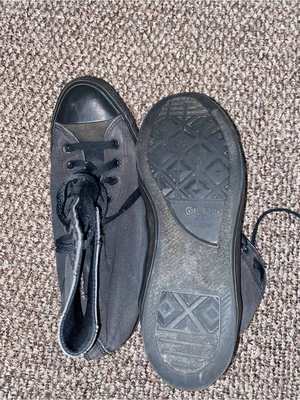 Converse All Black High-Top